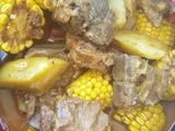 排骨土豆烤玉米
