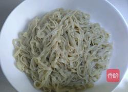 彩蔬拌面的做法图解5