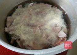 猪肚煲鸡汤的做法图解5