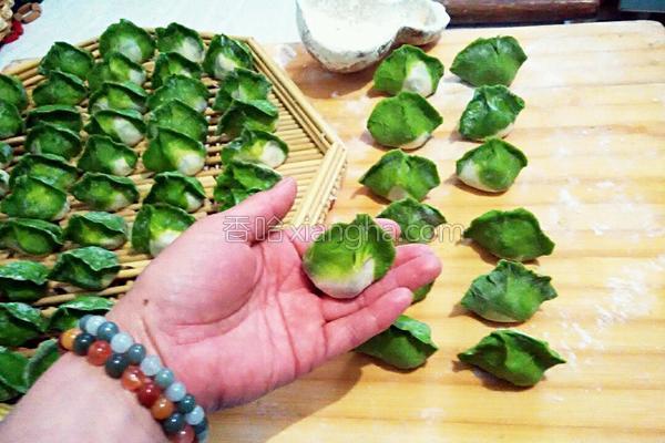 绿色荠菜饺子的做法