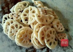 凉拌藕片的做法图解1