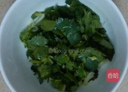 肉末焖海带丝的做法图解2