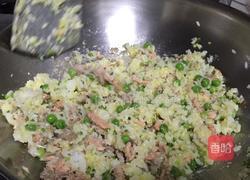 三文鱼炒饭的做法图解10