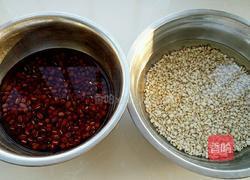 红豆薏米粥的做法图解1