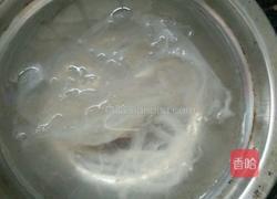 冰糖燕窝的做法图解2