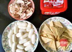 辣椒酱炒芝士年糕的做法图解1