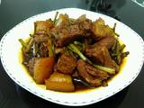 蒜苗烧肉