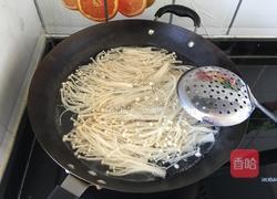 时蔬拌金针菇的做法图解2