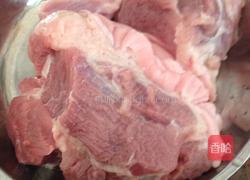 苹果雪梨猪肉汤的做法图解2
