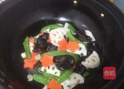 荷塘小炒的做法图解7