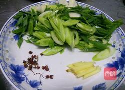 蘑菇炒肉丝的做法图解5
