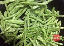 四季豆炒肉的做法图解8