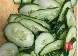 快手黄瓜炒鸡蛋的做法图解5