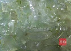 鸡蛋芦荟糖水的做法图解3