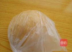 抱黑加仑小熊饼干的做法图解4