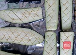 蒜香烤茄子的做法图解1