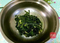 酥肉黄瓜芨菜汤的做法图解3