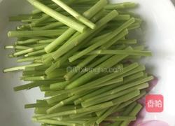 芦蒿豆干的做法图解1