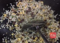 腊味蛋炒饭的做法图解3