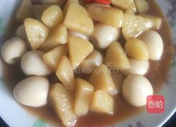 鹌鹑蛋闷土豆的做法图解5
