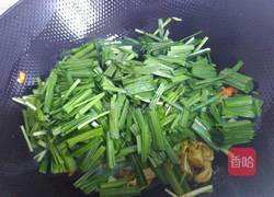 韭菜炒芦苇笋的做法图解4