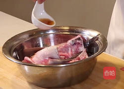 鱼头泡饼的做法图解1