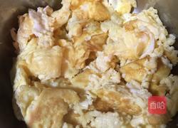 葱虾盒子（参照韭菜盒子起的名）的做法图解3
