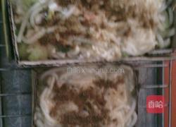 方便面调味双包粉面披萨的做法图解3