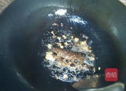 罐头豆鼓鲮鱼炒芥菜的做法图解2