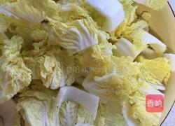 娃娃菜粉条丸子的做法图解1