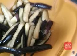 干煸茄子的做法图解3