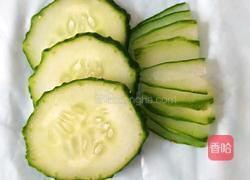 泡泡鱼黄瓜拼盘的做法图解8