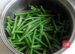蒜末豇豆的做法图解5