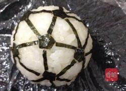 足球饭团的做法图解4