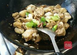 小鸡炖蘑菇的做法图解7