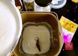 酸奶豆沙面包的做法图解2