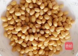 海蜇黄豆的做法图解1