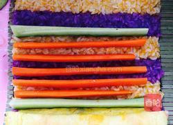 寿司怎么切才整齐 MjUwX2MyOjEvM15yYjI6MS84XzE4MA