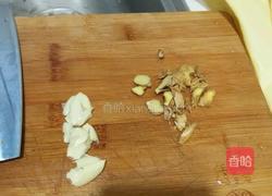 素炒大白菜的做法图解2