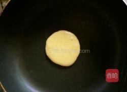 牛奶鸡蛋玉米饼的做法图解7