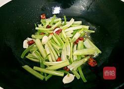 芹菜炒香干的做法图解6