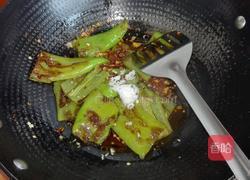 蒜香虎皮尖椒的做法图解12