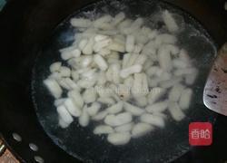 马蹄炒虾仁的做法图解2