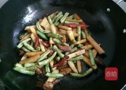 五花肉豆角焖面的做法图解5