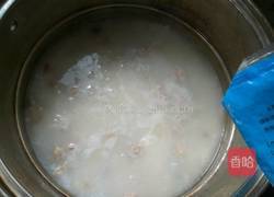 皮蛋瘦肉粥的做法图解7