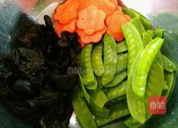 荷塘小炒的做法图解1