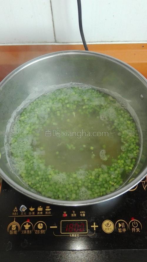 猪肉槐花馅饺子的做法大全【图】_猪肉槐花馅