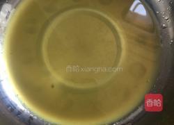 小鱼凉拌菠菜的做法图解1