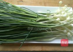 野蒜鸡蛋菜饼的做法图解1