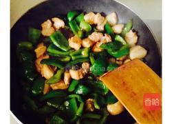 青椒炒肉的做法图解5